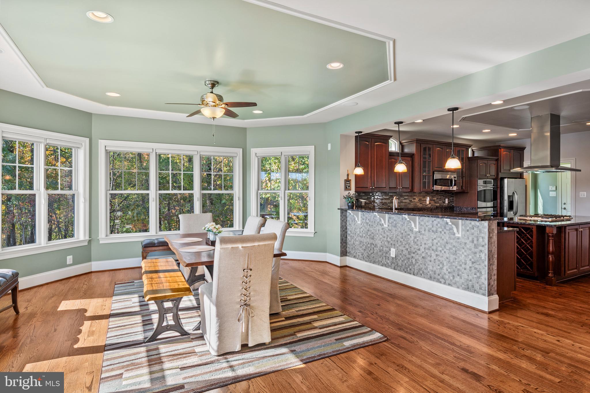 STONE LAKE - Residential