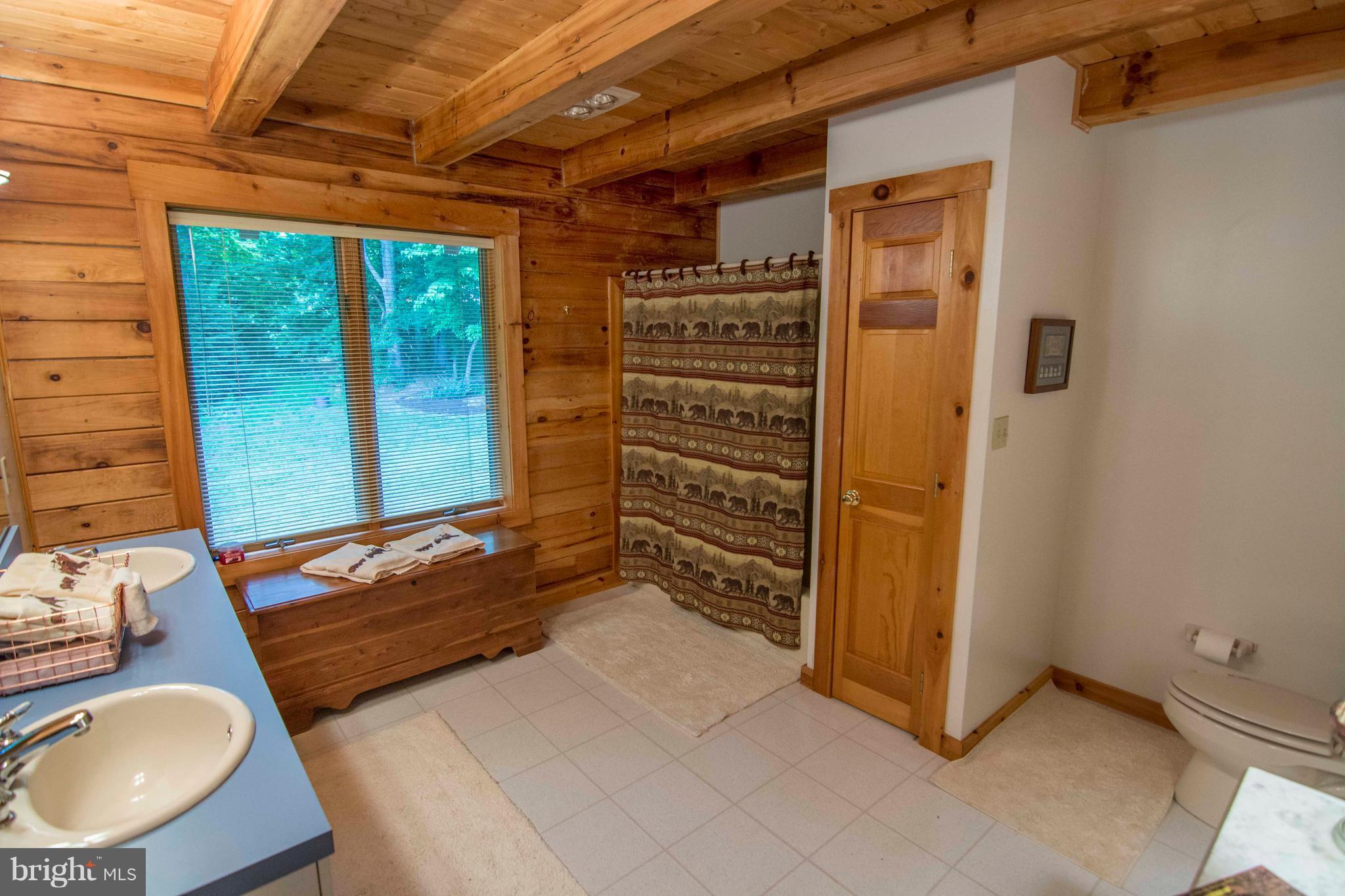 THE RIDGES - Residential