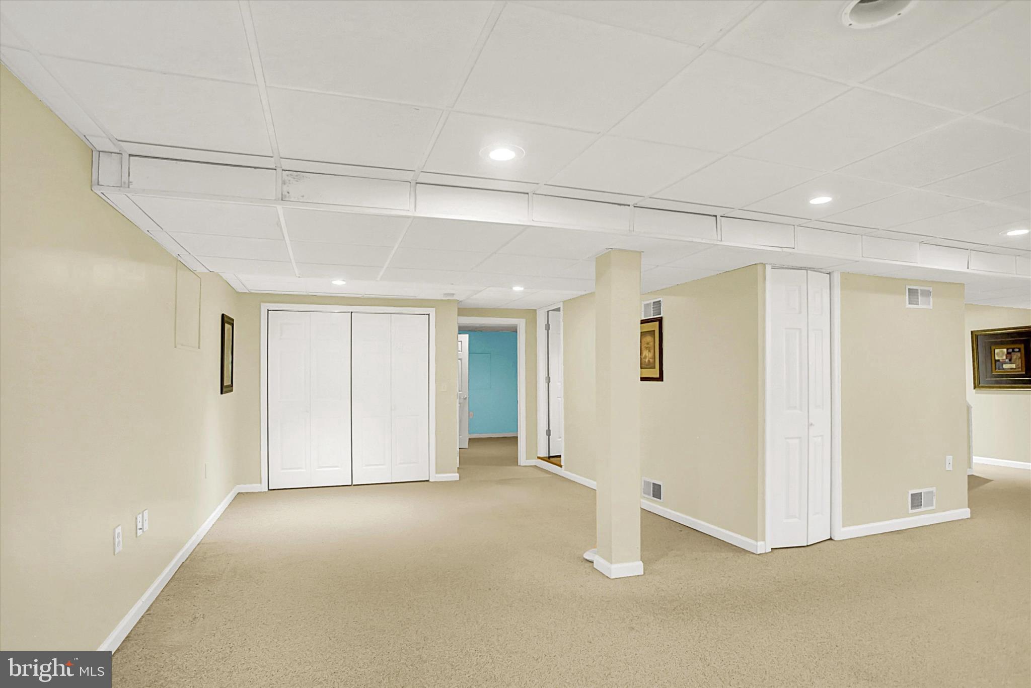 WINDMERE - Residential