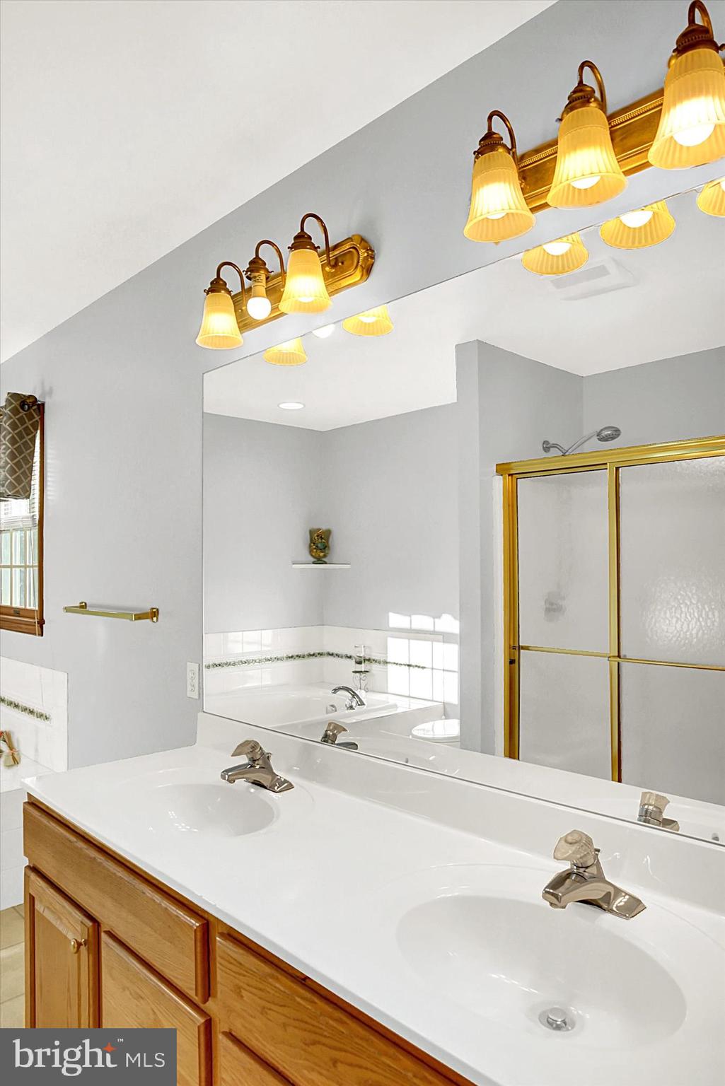 WINDMERE - Residential