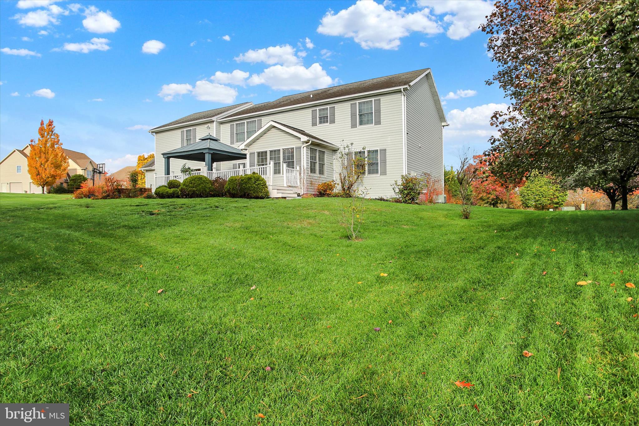 WINDMERE - Residential