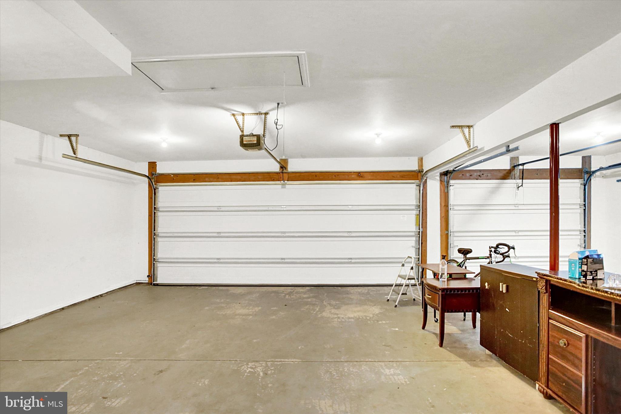 WINDMERE - Residential