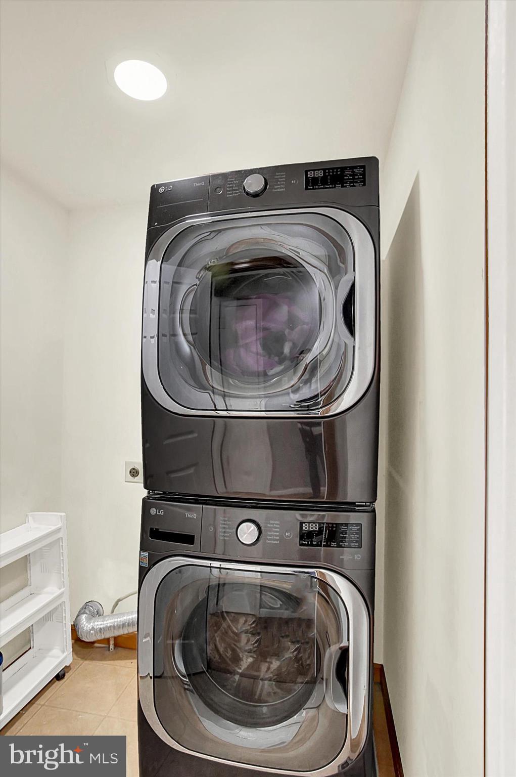 WINDMERE - Residential