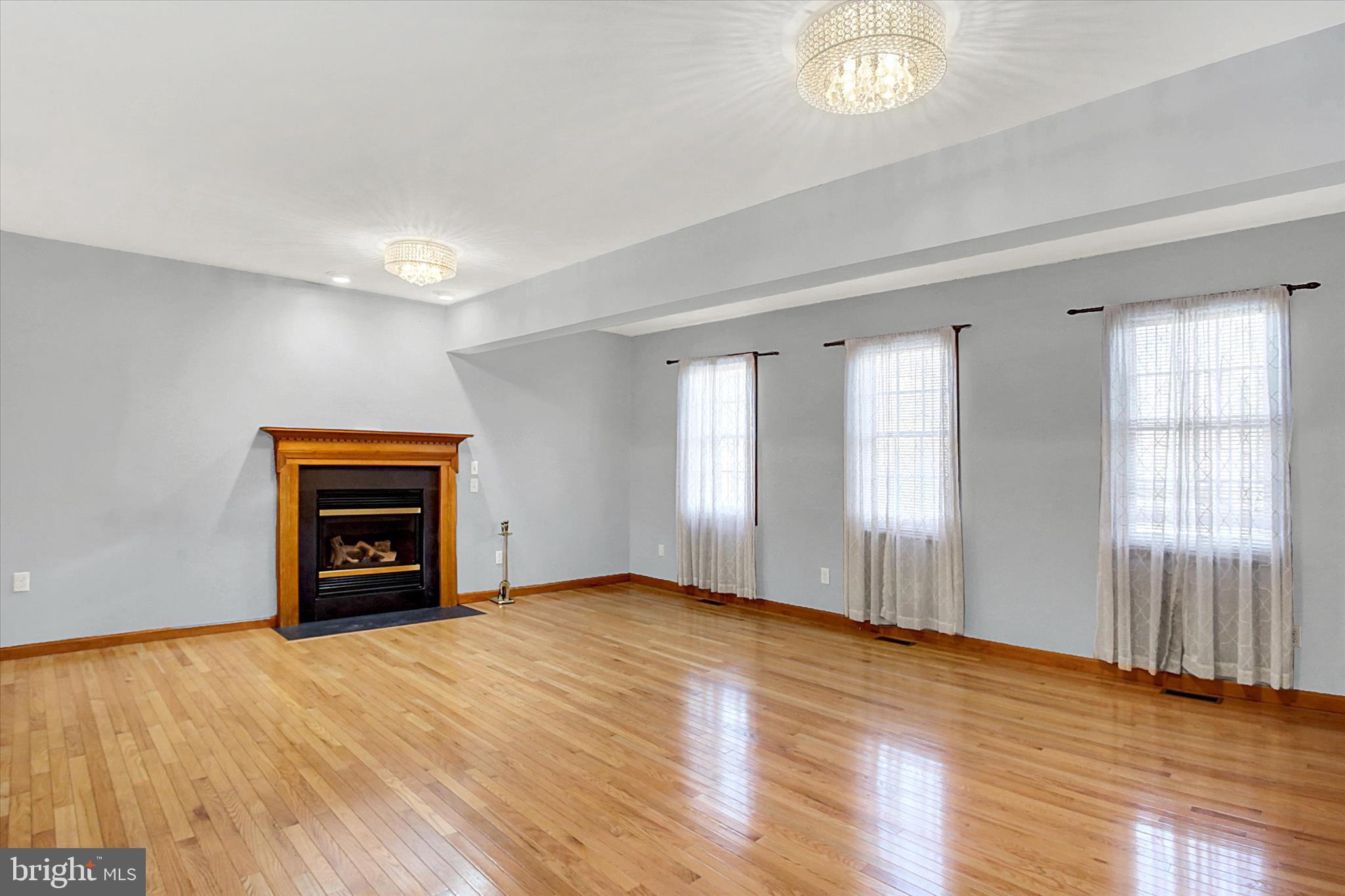 WINDMERE - Residential