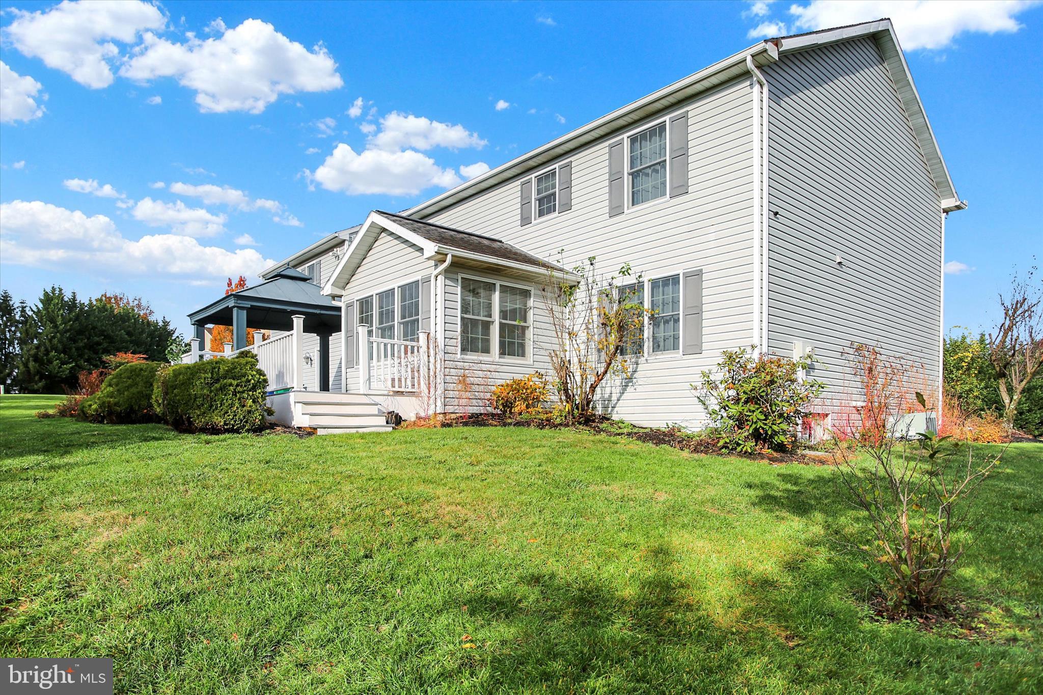 WINDMERE - Residential