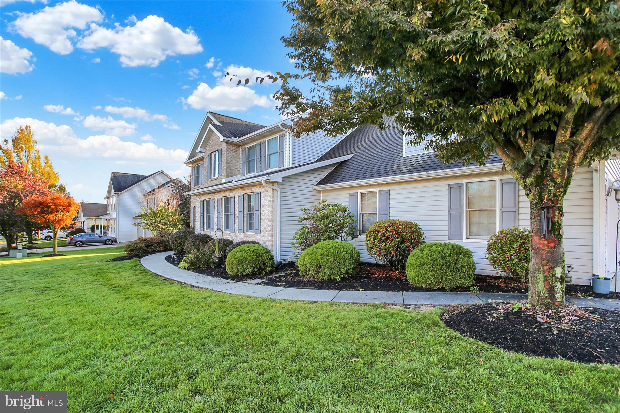 WINDMERE - Residential