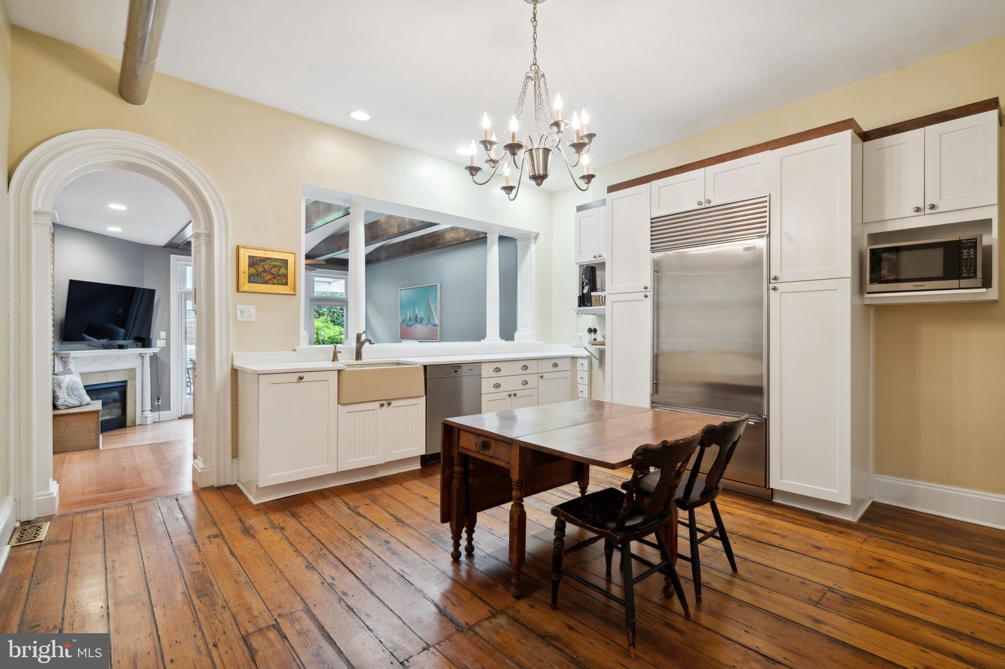 SOCIETY HILL - Residential