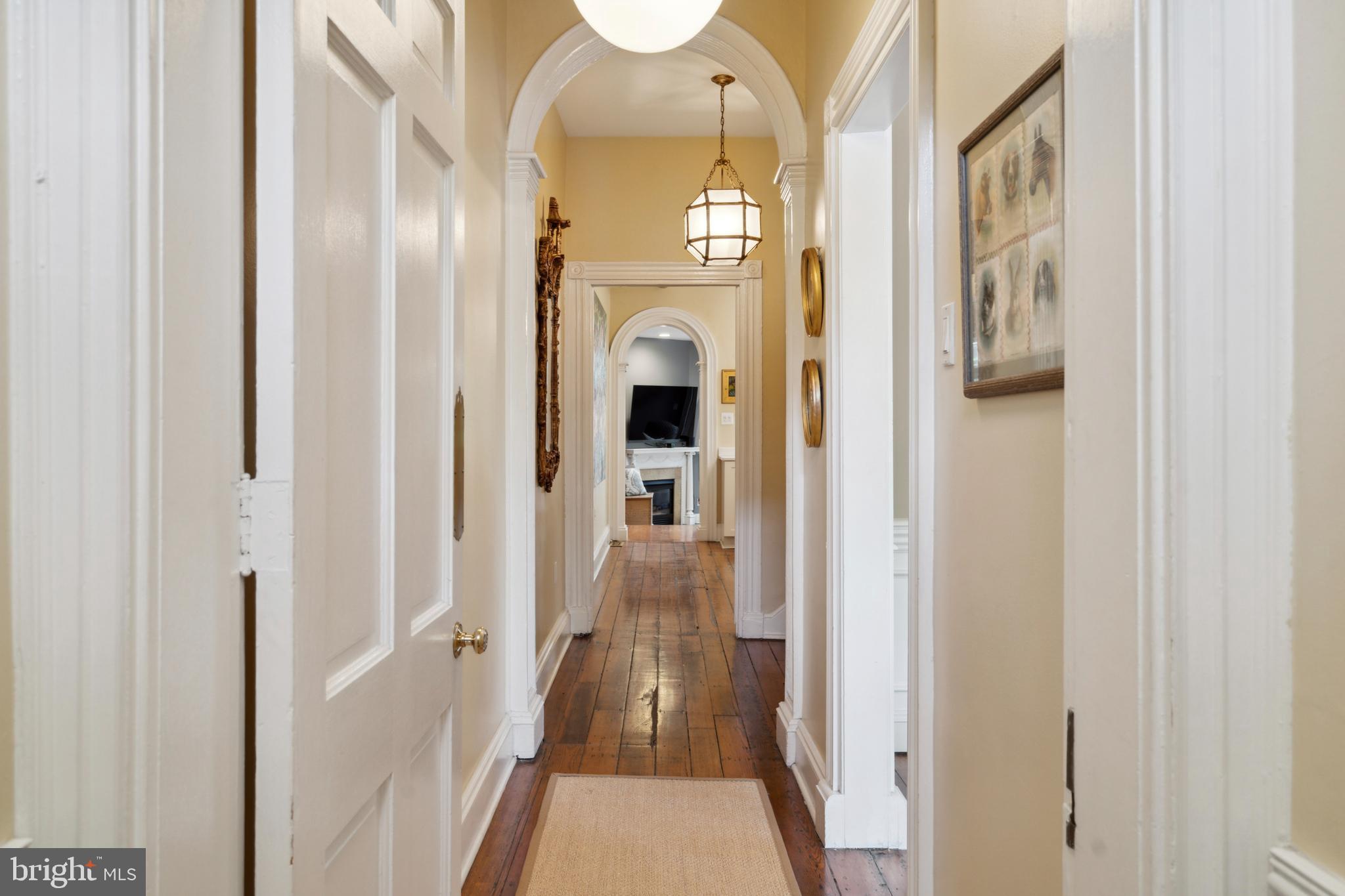 SOCIETY HILL - Residential