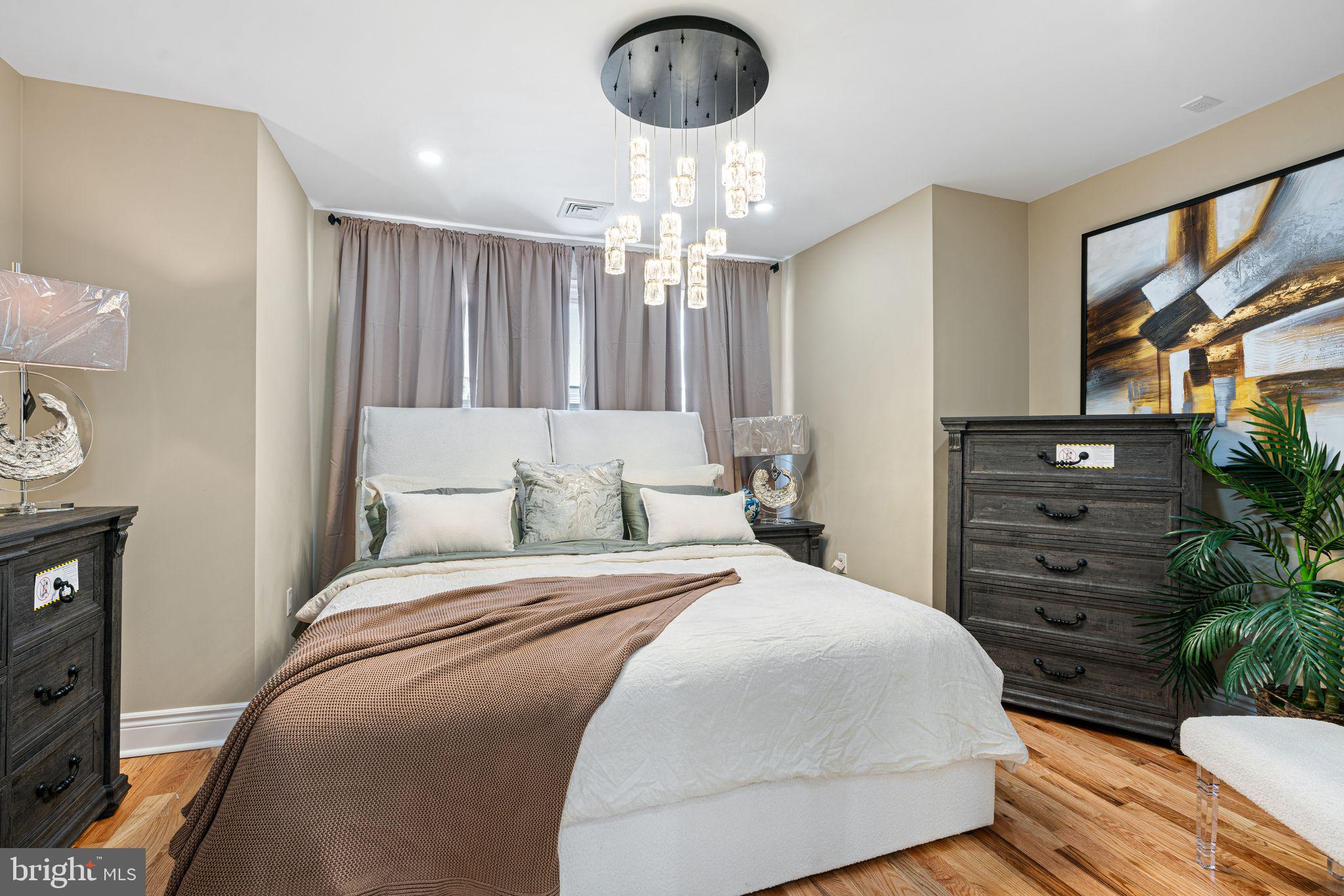 COBBS CREEK - Residential