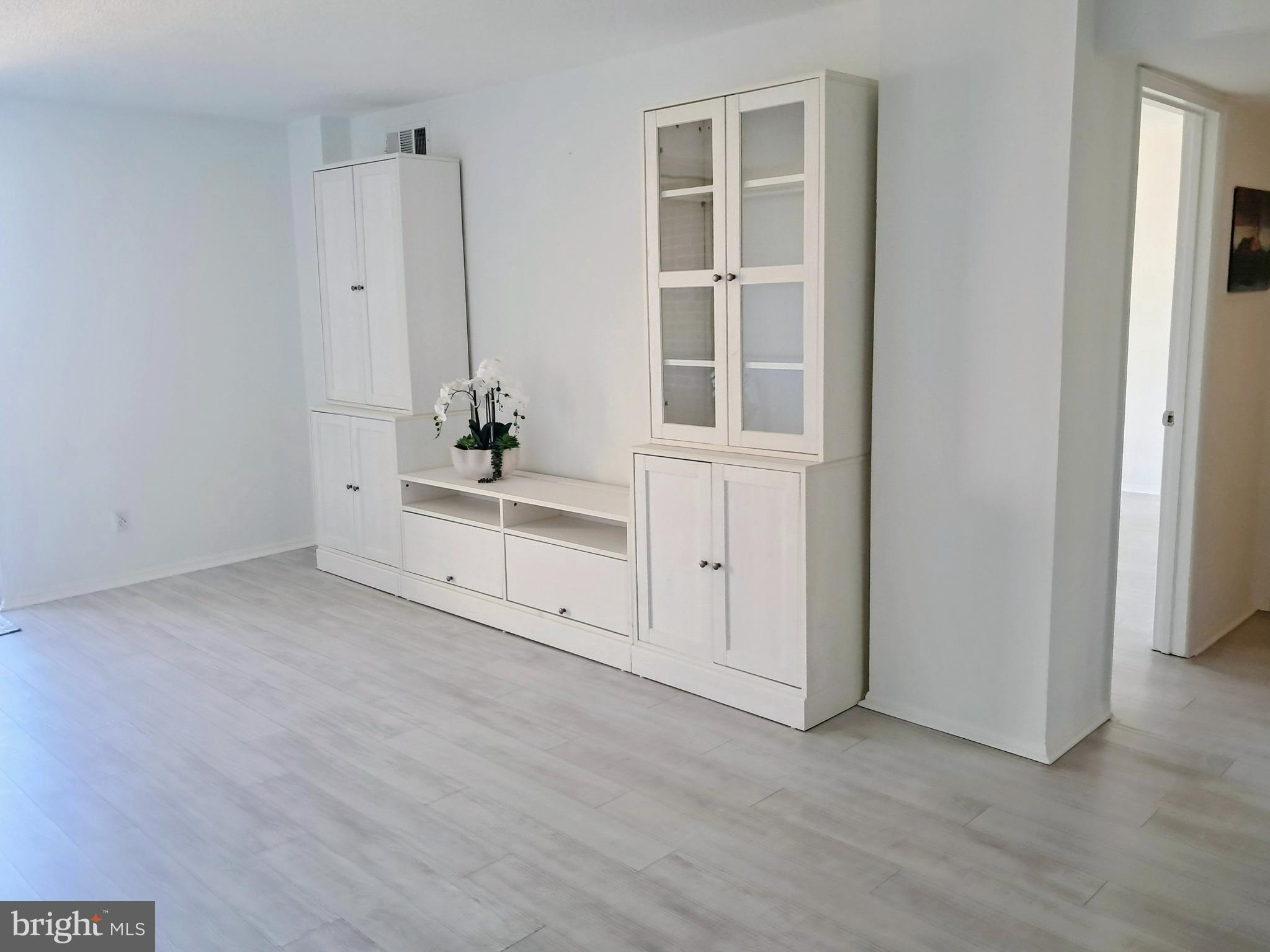 AMERICANA CENTRE - Residential