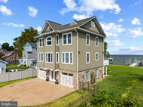 Homes For Sale - 2260 Lake Drive<br/> PASADENA, MD 21122