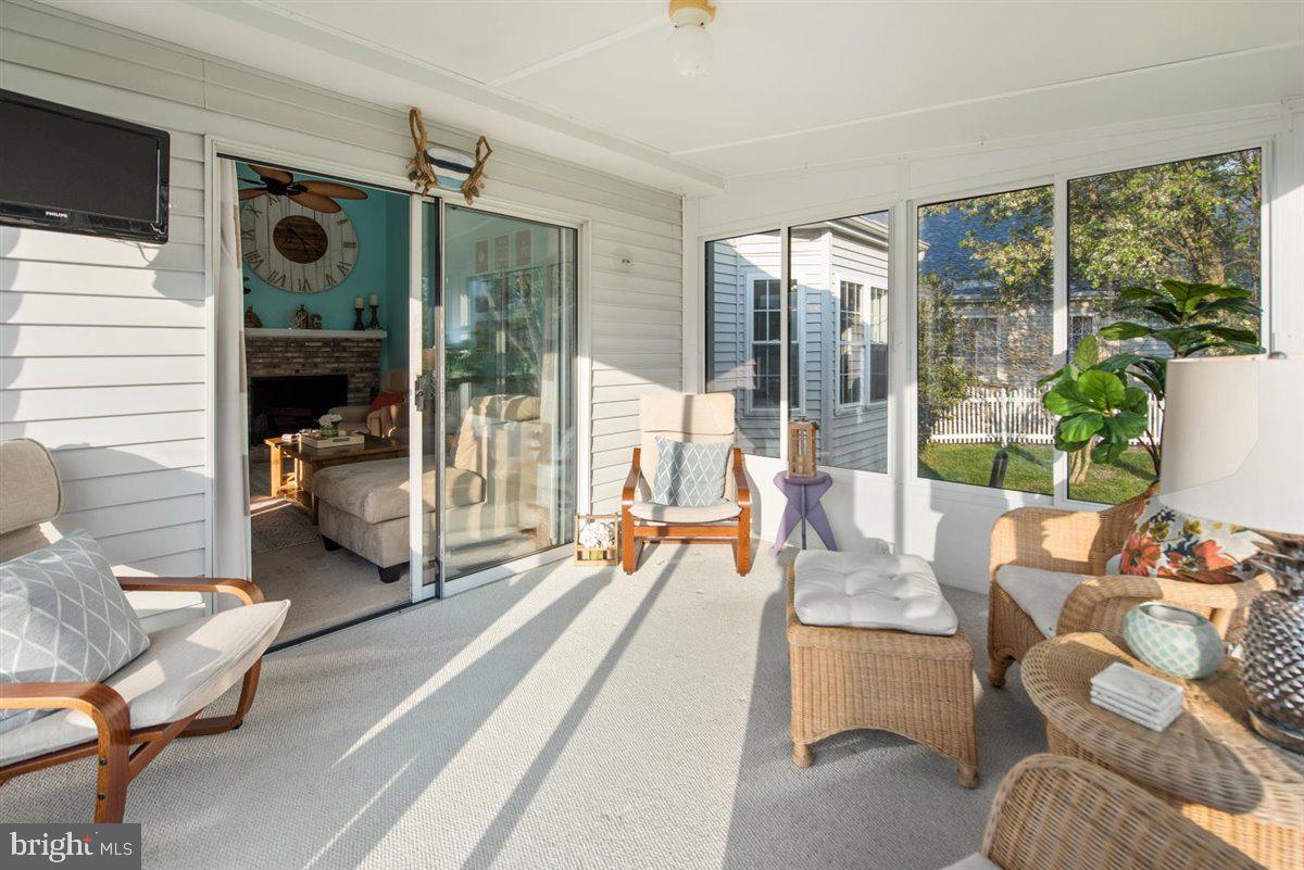 OYSTER HARBOR - Residential