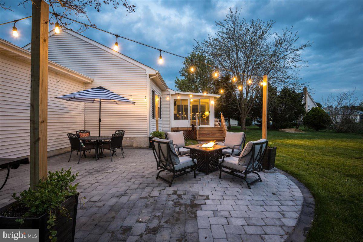 OYSTER HARBOR - Residential