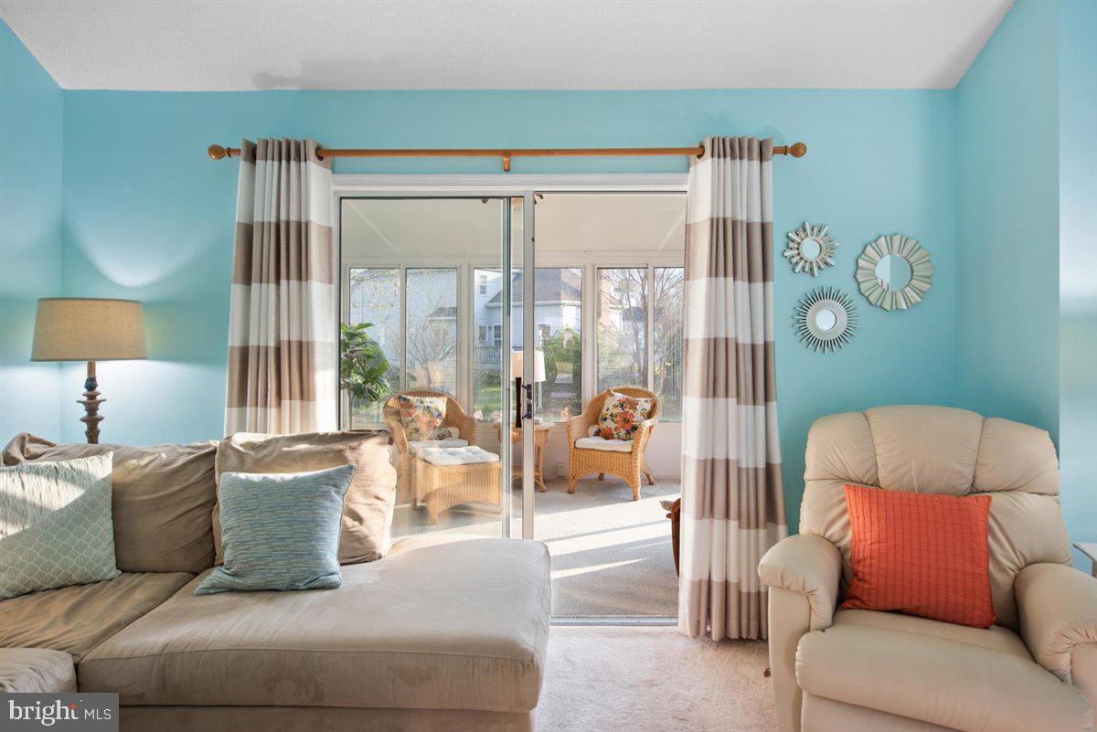 OYSTER HARBOR - Residential