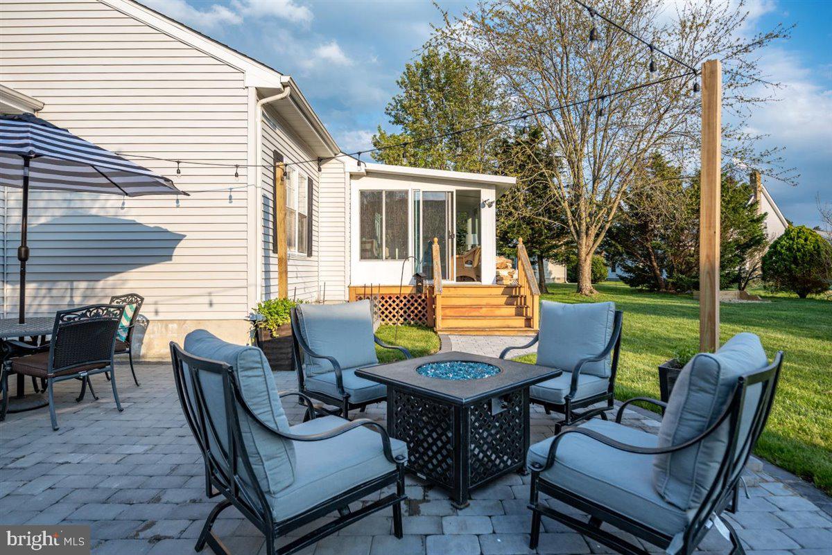 OYSTER HARBOR - Residential