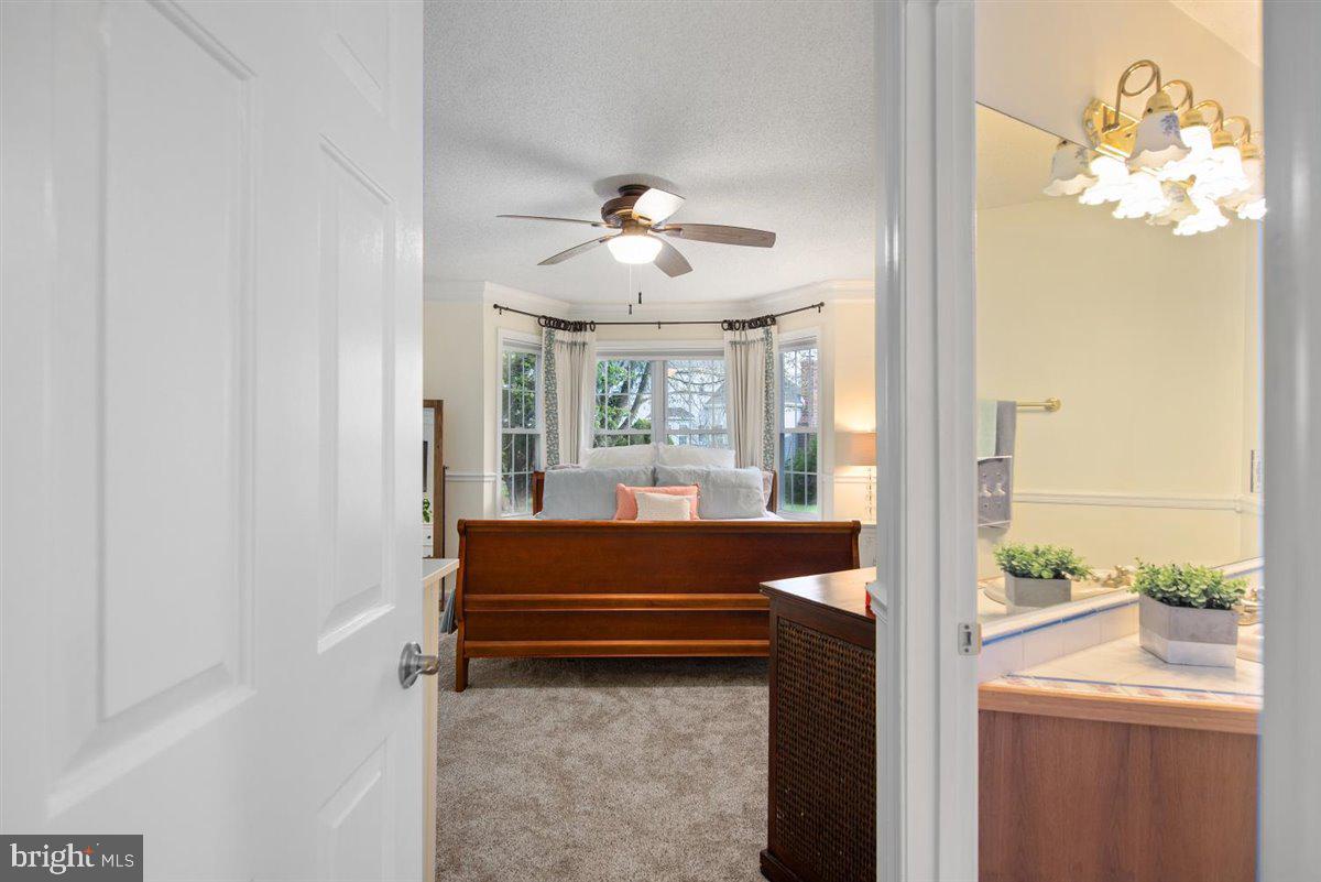 OYSTER HARBOR - Residential