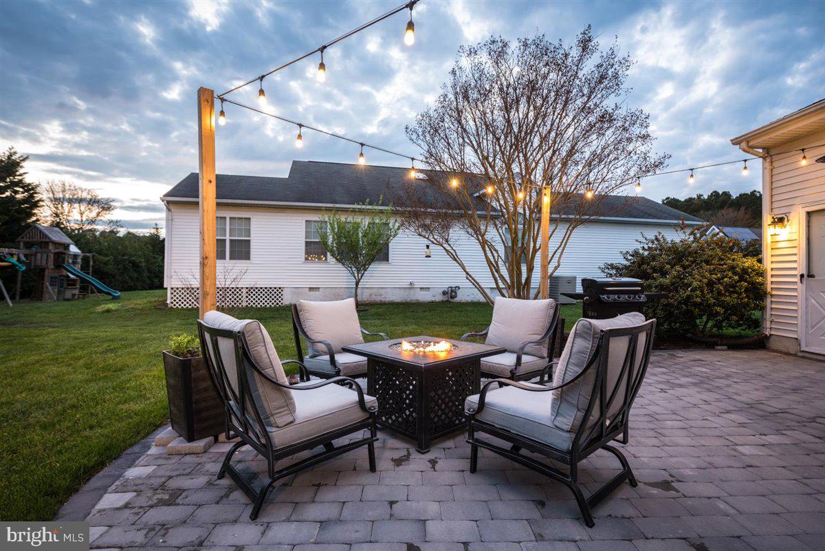 OYSTER HARBOR - Residential