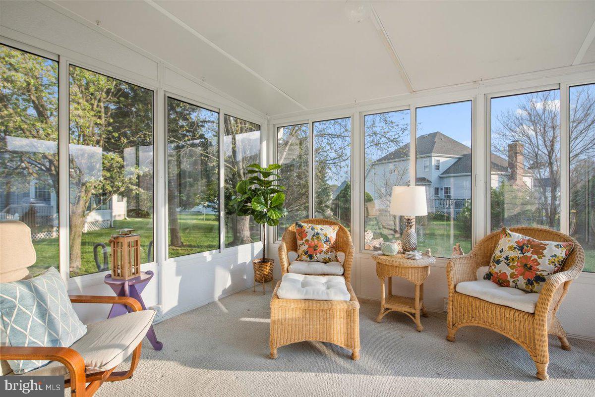 OYSTER HARBOR - Residential