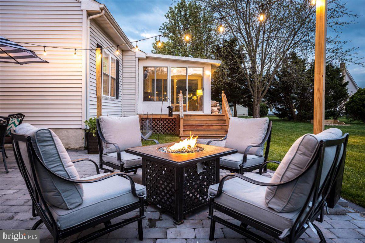 OYSTER HARBOR - Residential