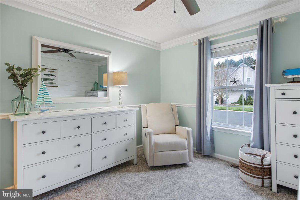 OYSTER HARBOR - Residential