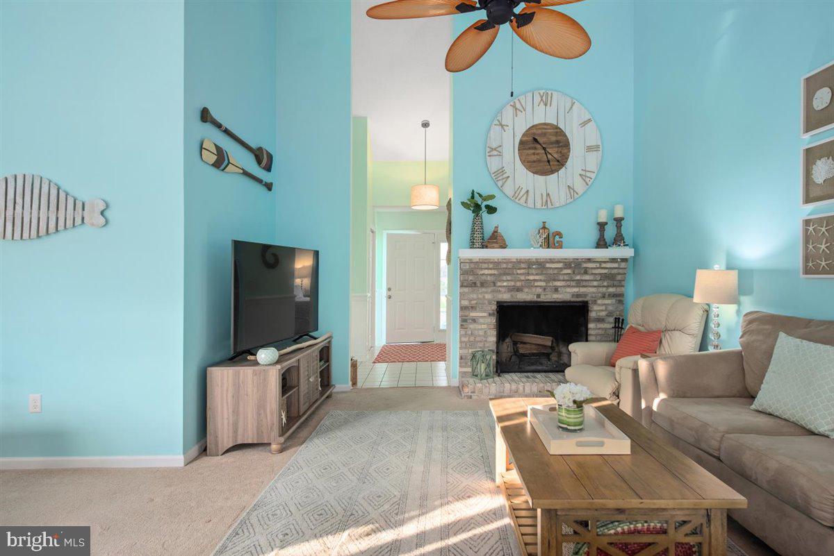 OYSTER HARBOR - Residential