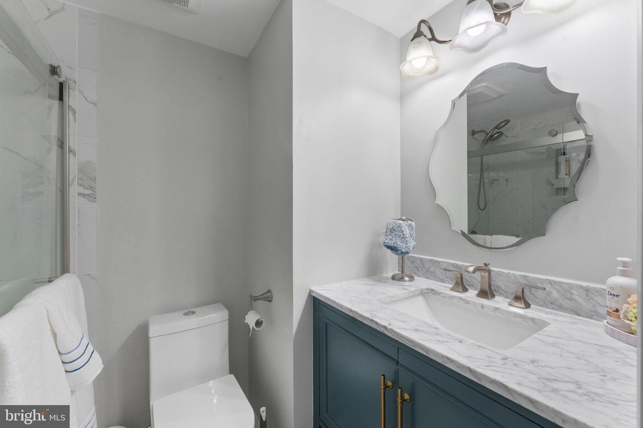 OAK TREE - Residential