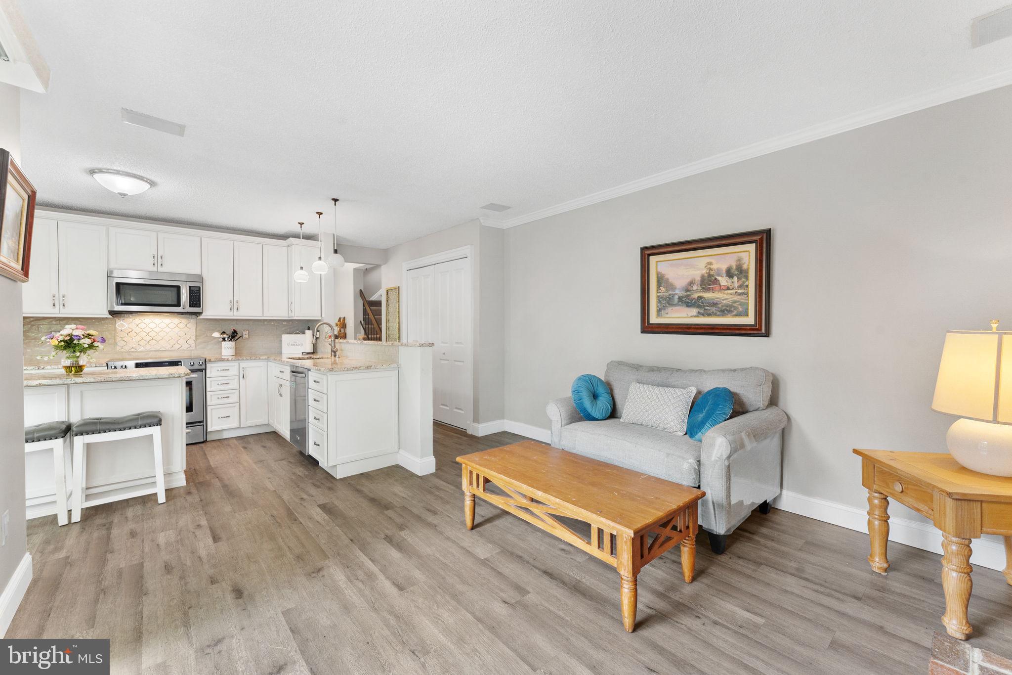 OAK TREE - Residential