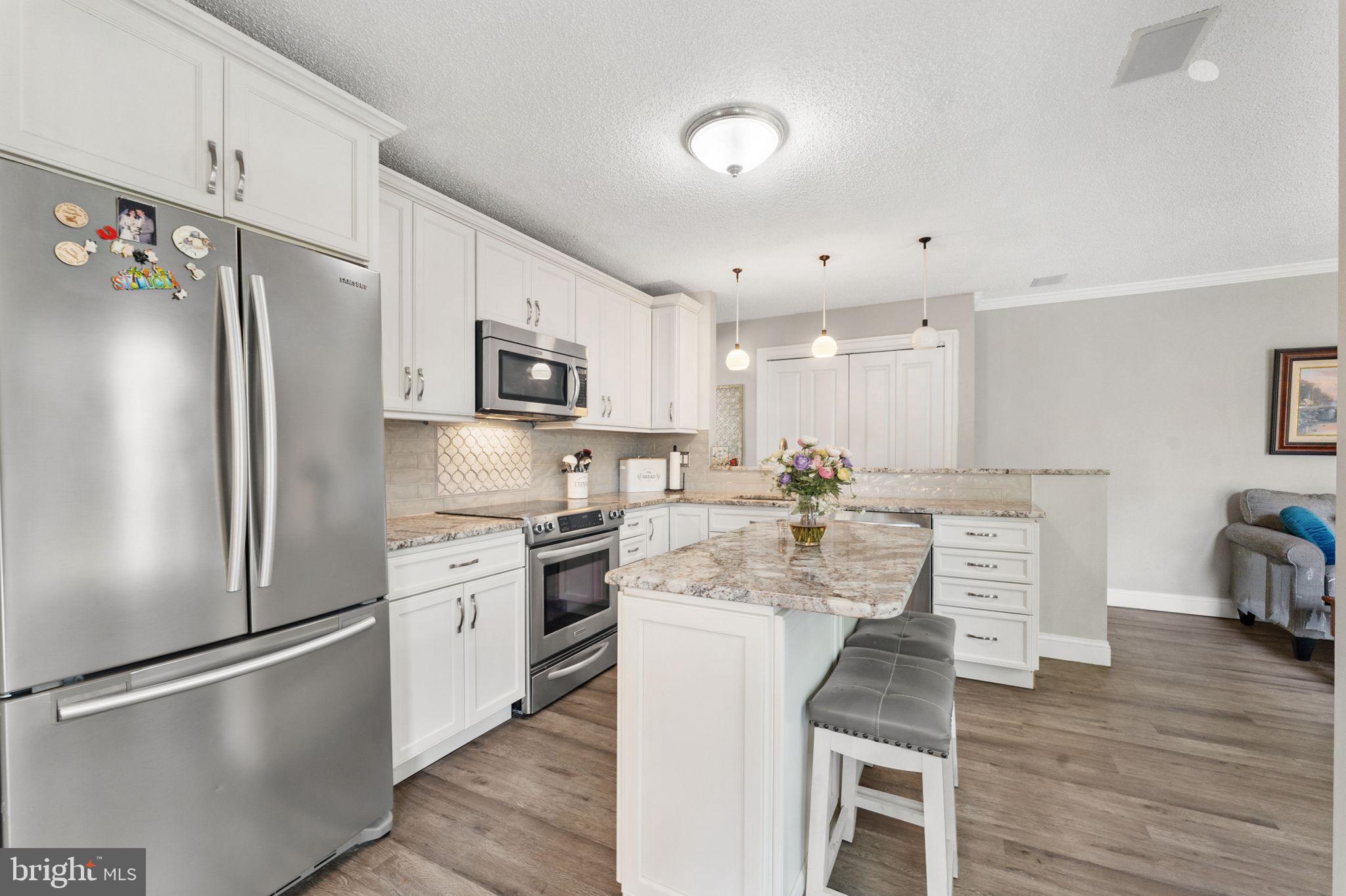 OAK TREE - Residential