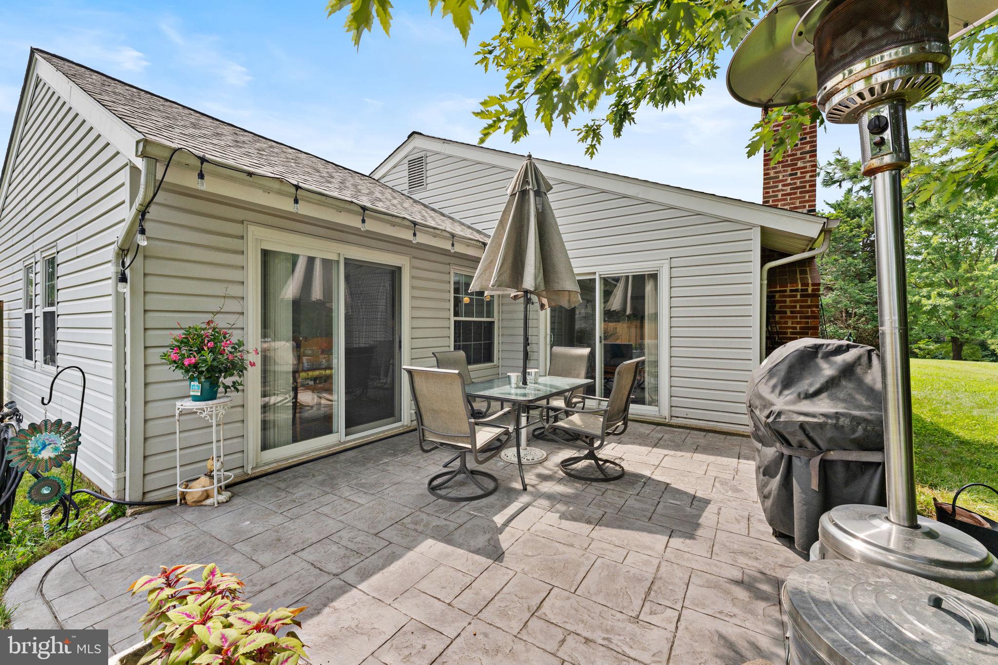 OAK TREE - Residential