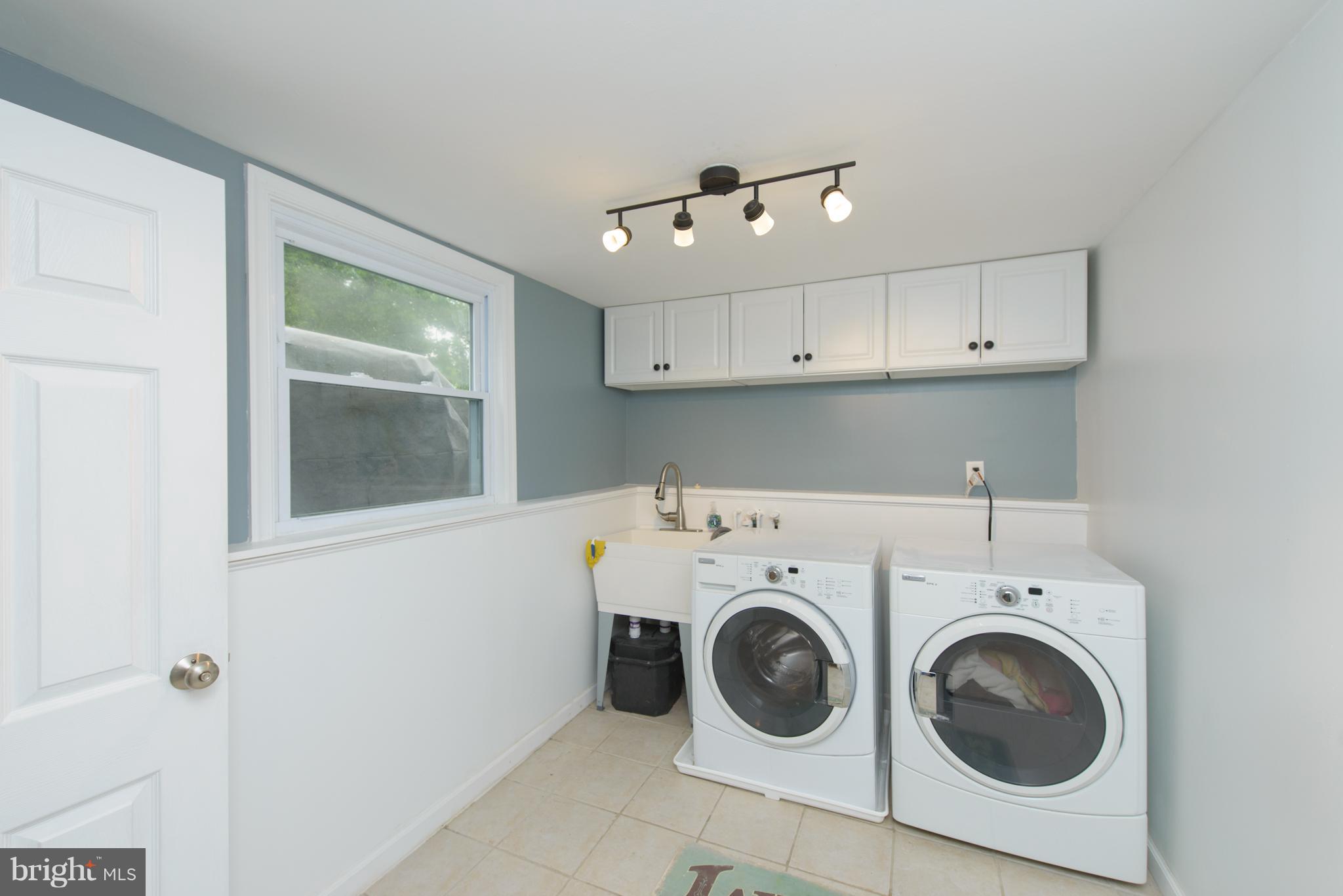 FAIRWAY GARDENS - Residential