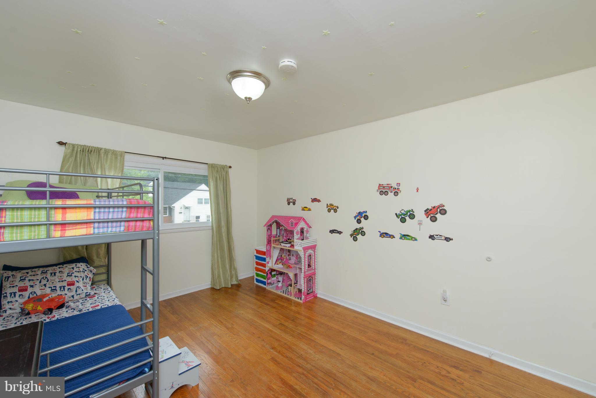 FAIRWAY GARDENS - Residential