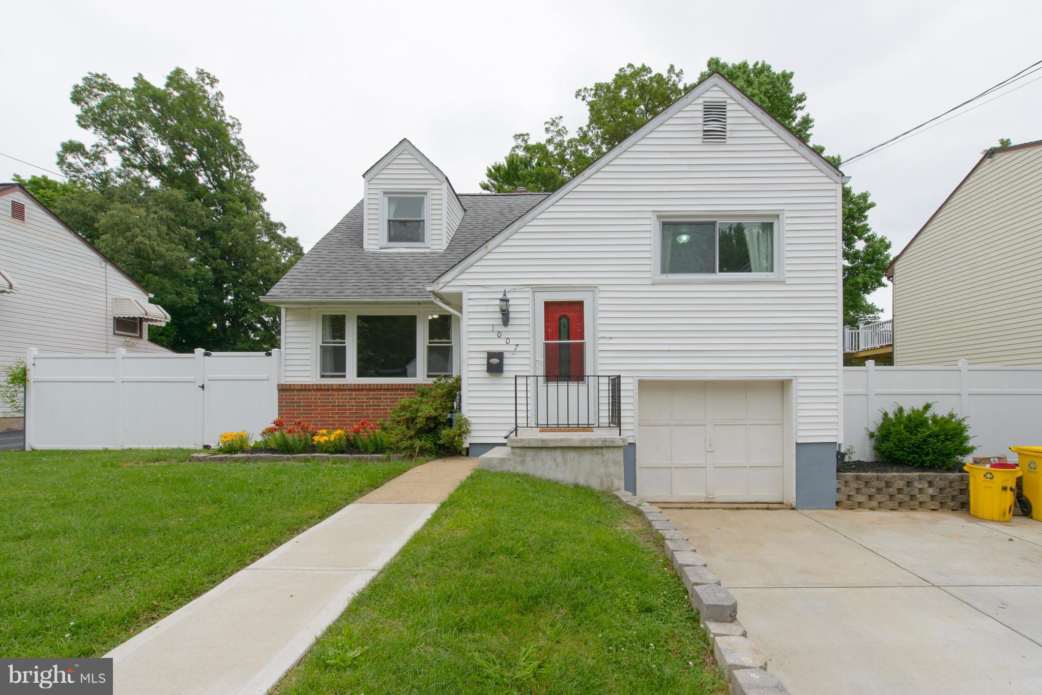 FAIRWAY GARDENS - Residential