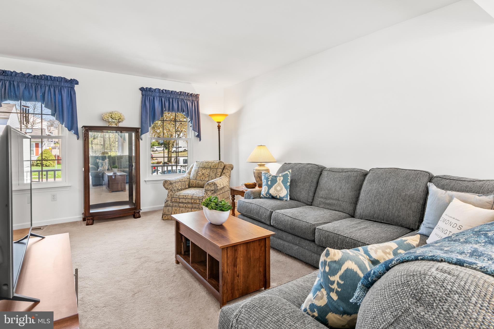 QUEENS PARK - Residential