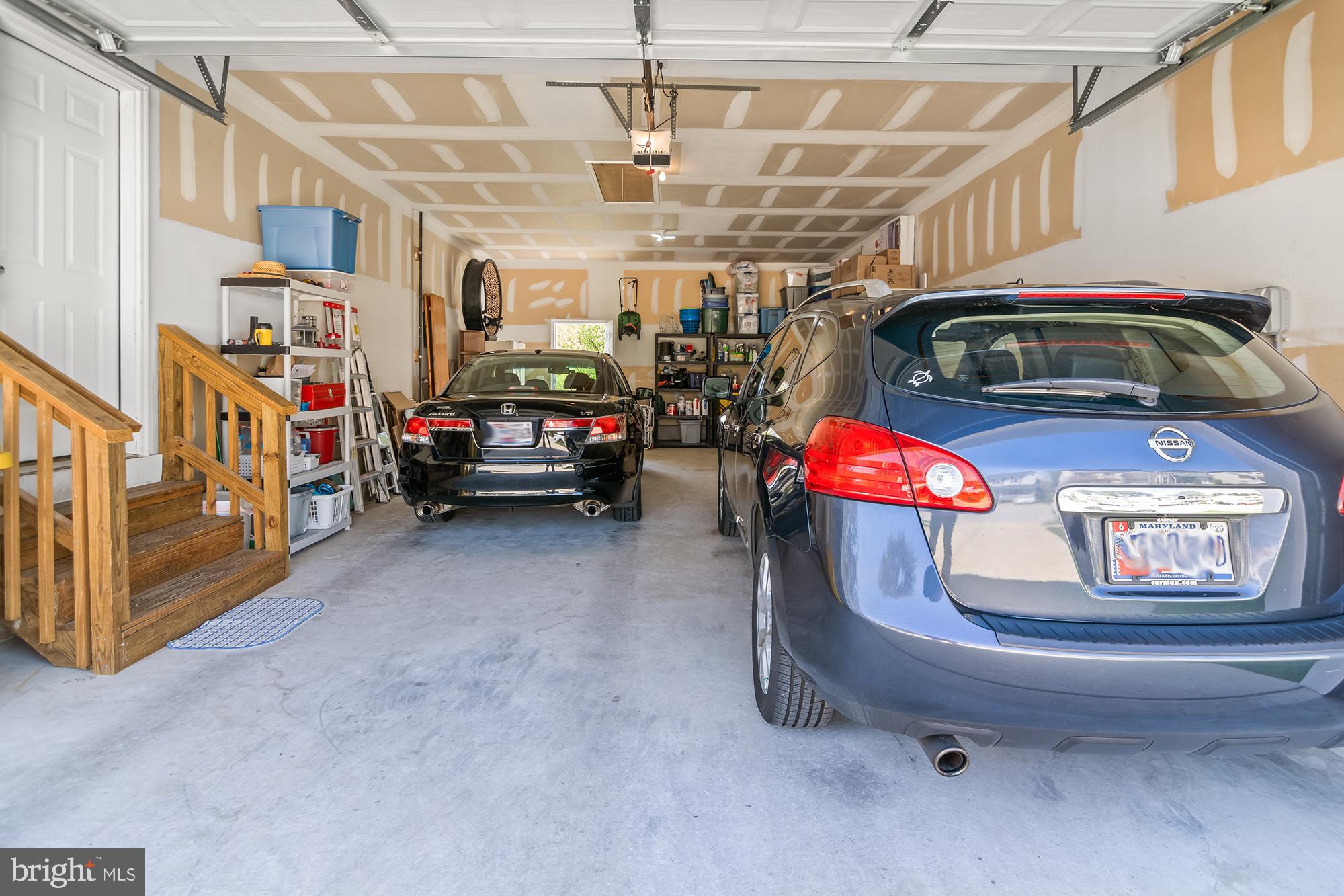 QUEENS PARK - Residential