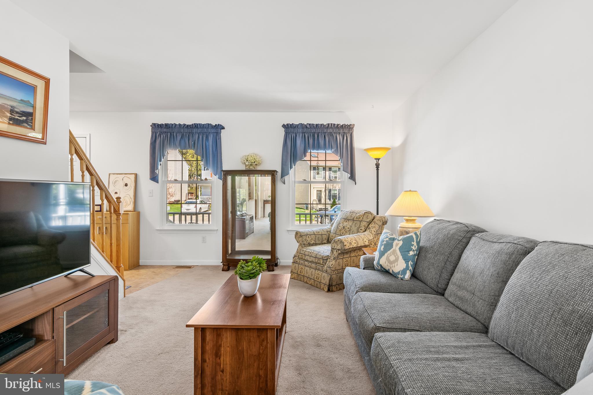 QUEENS PARK - Residential