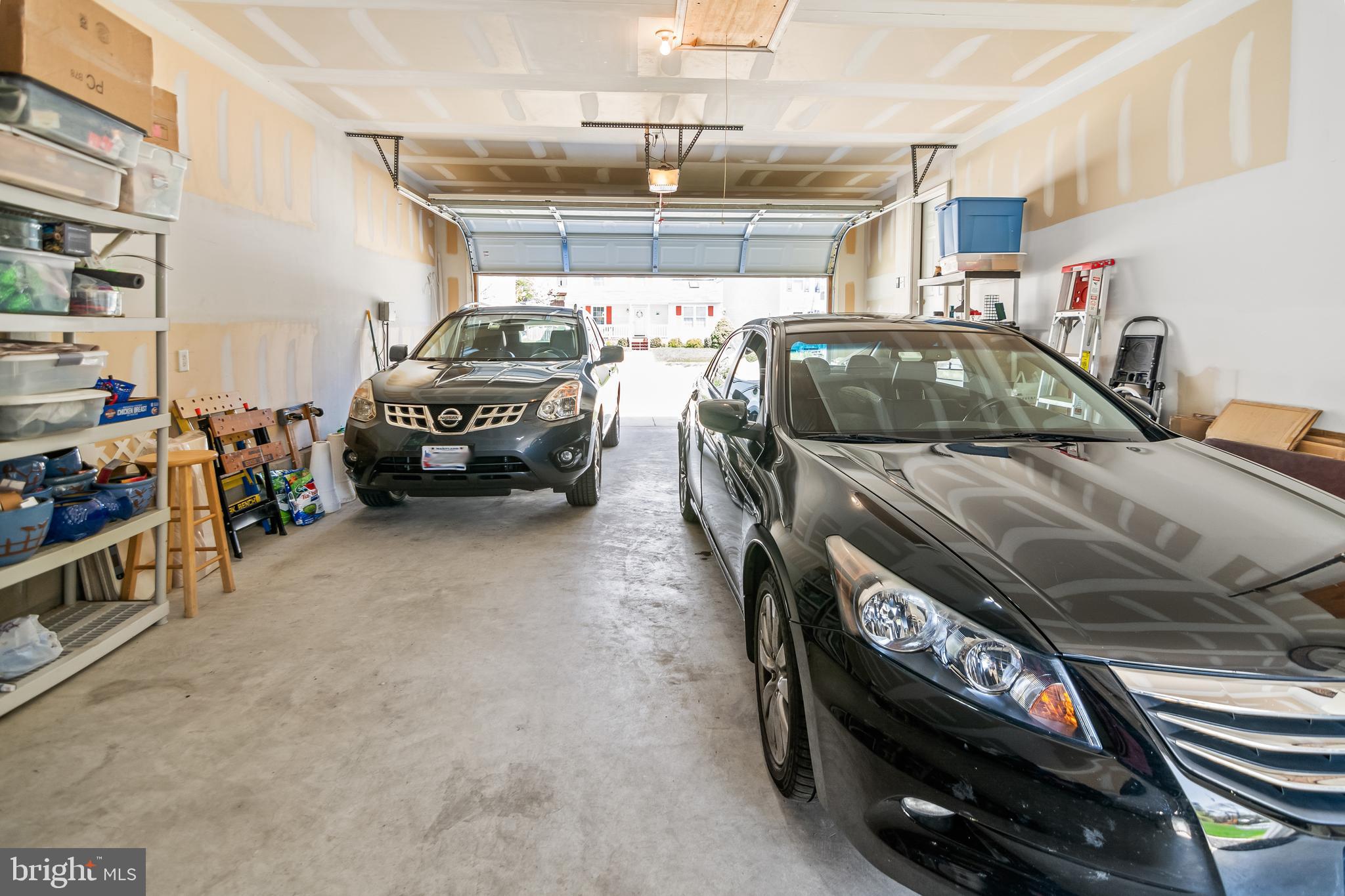 QUEENS PARK - Residential