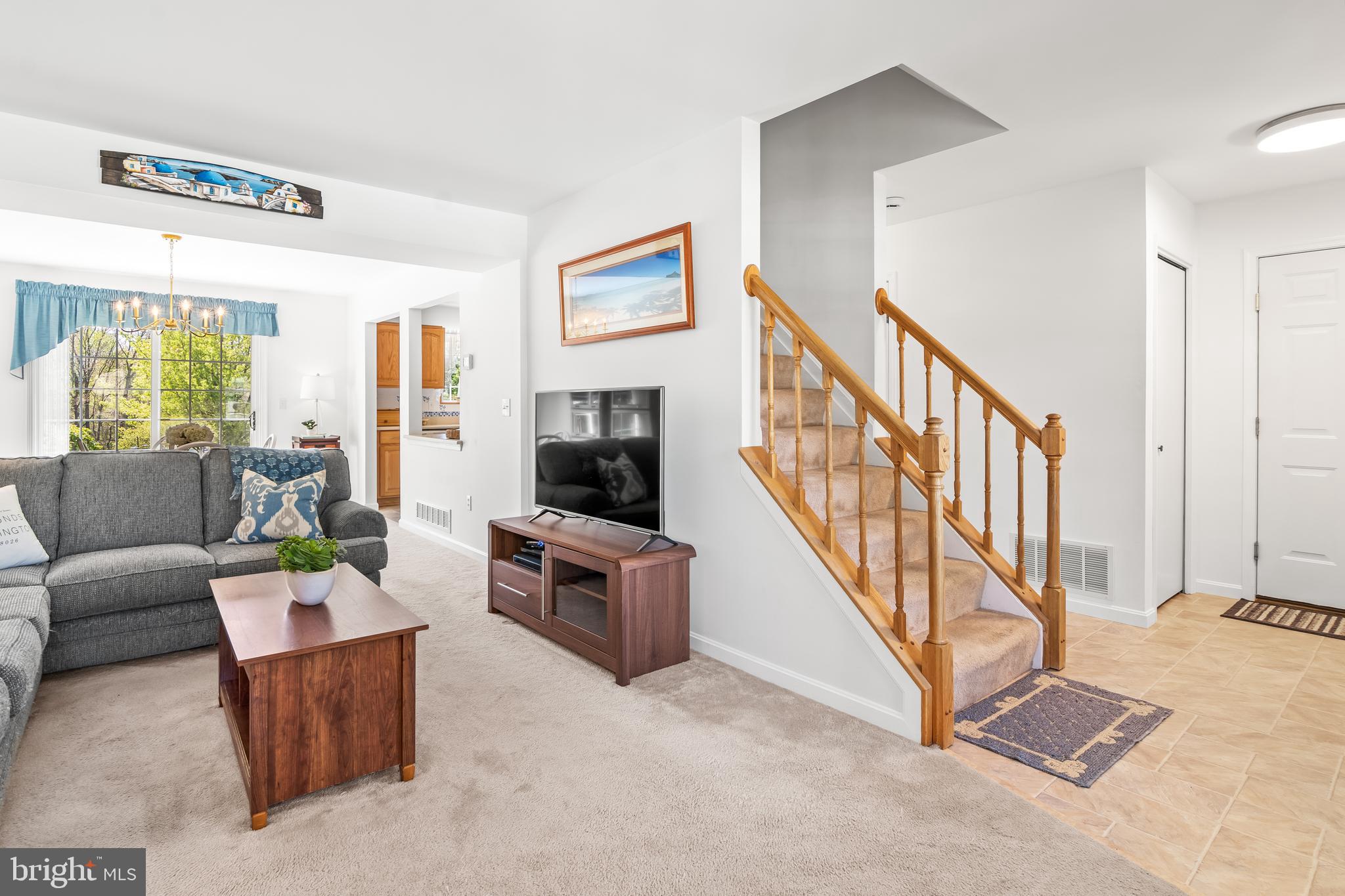 QUEENS PARK - Residential