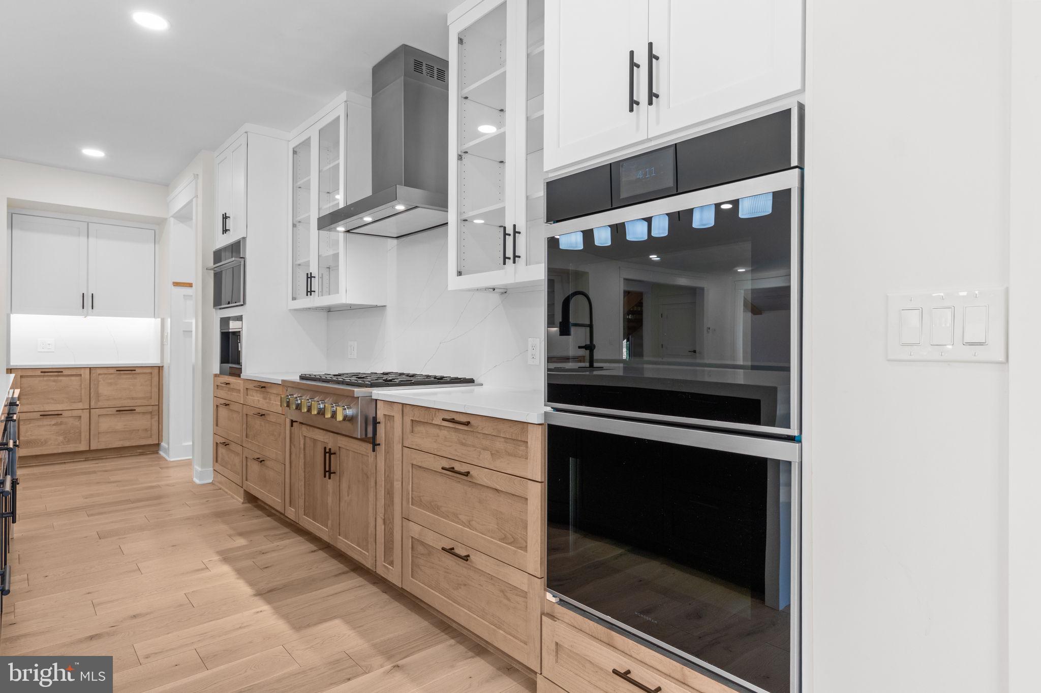 PINEVILLE - Residential