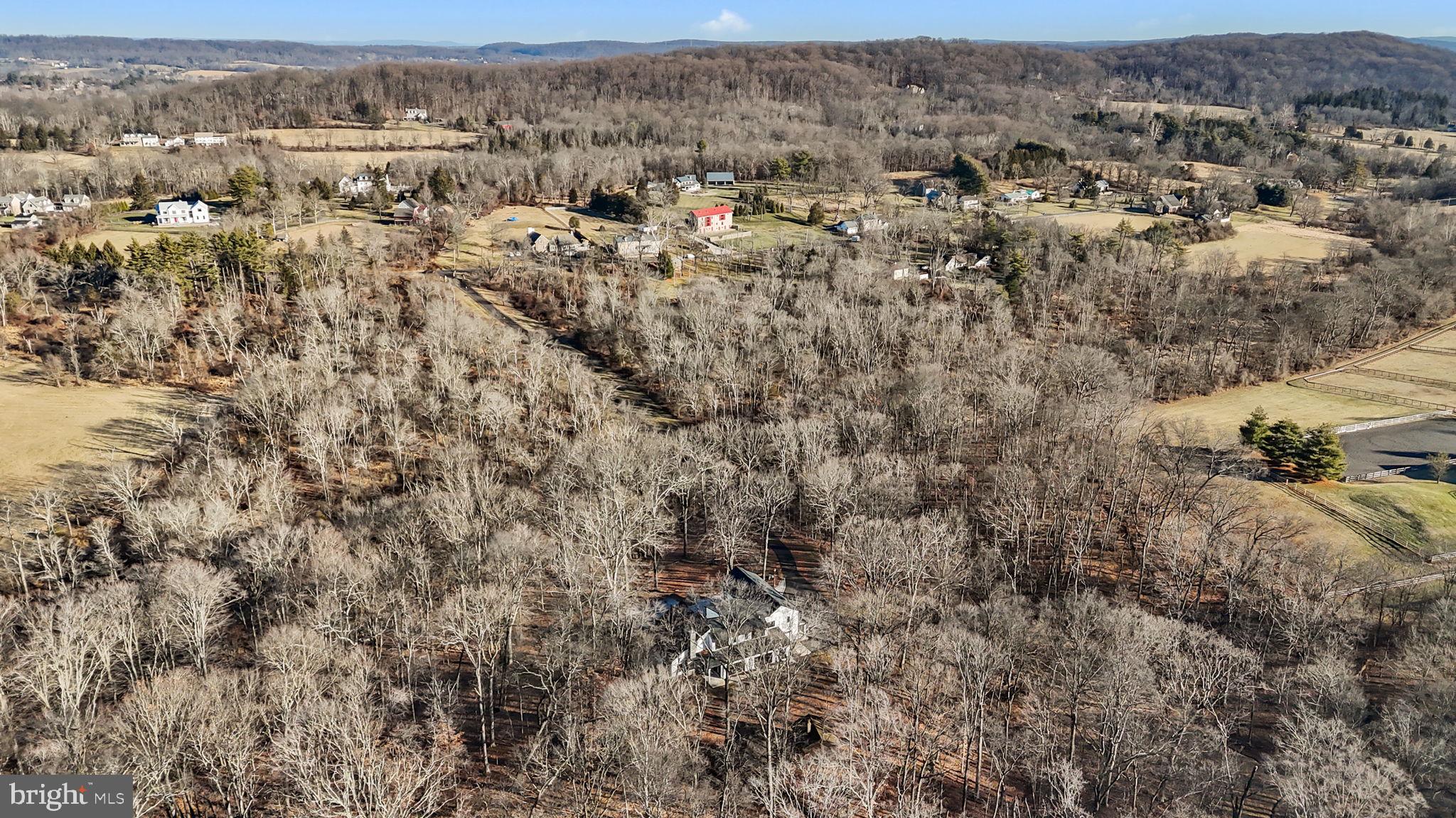 PINEVILLE - Residential