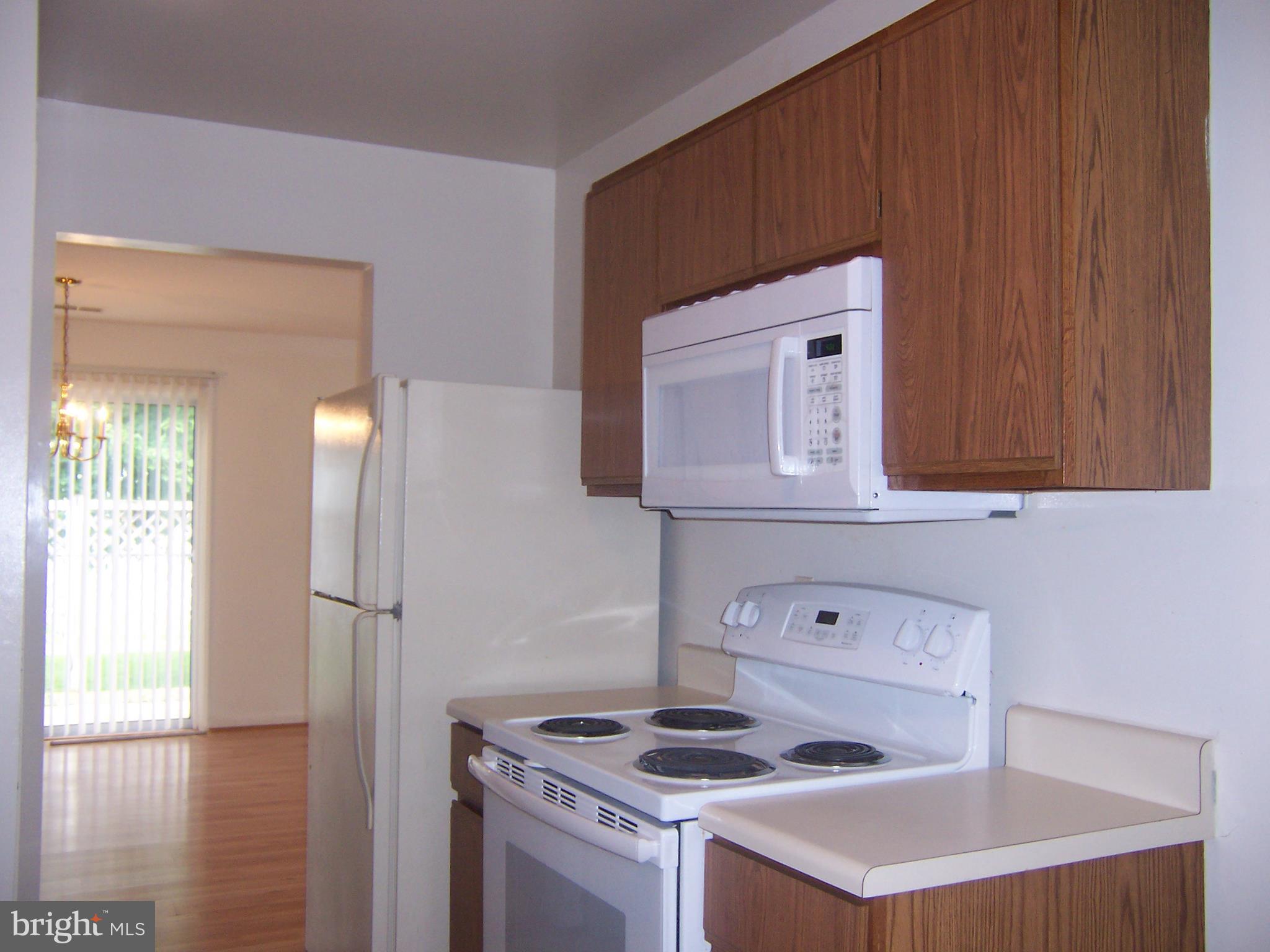 BROADVIEW ACRES - Residential Lease