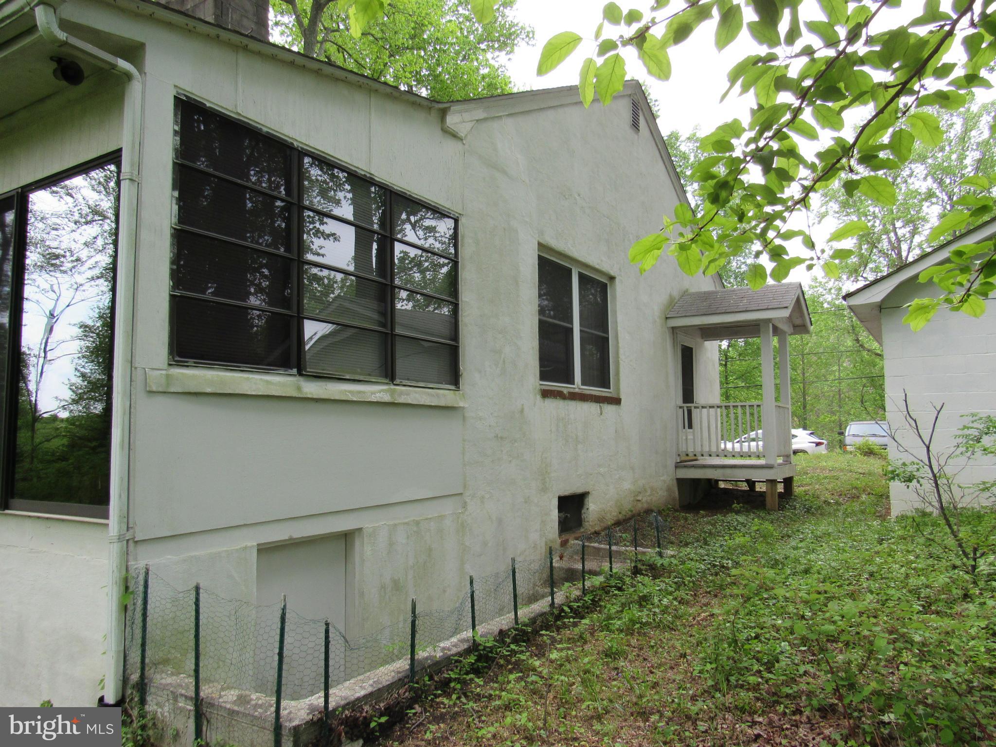 HOLIDAY BEACH - Residential