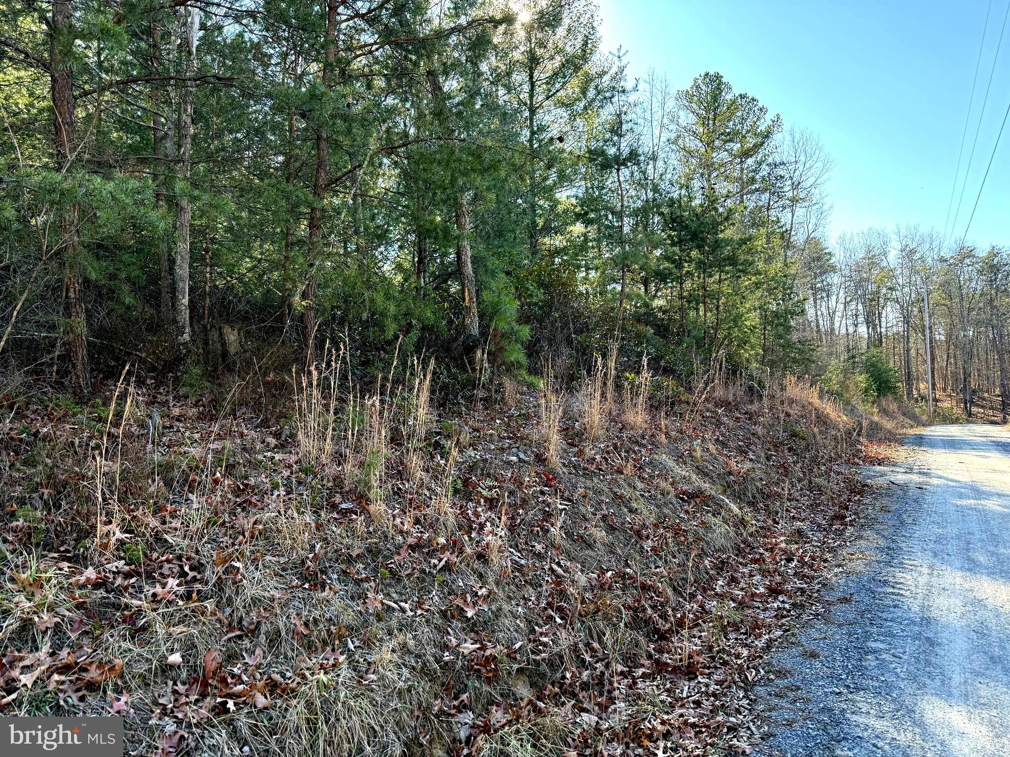 RITTERS HIDDEN VALLEY - Land