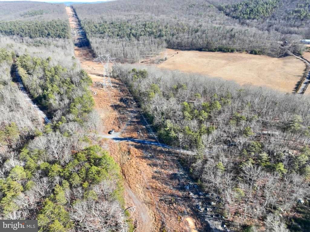 RITTERS HIDDEN VALLEY - Land