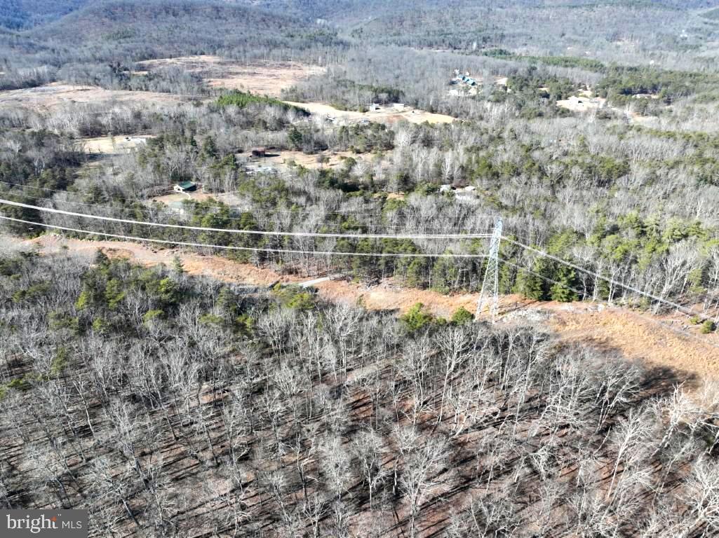 RITTERS HIDDEN VALLEY - Land