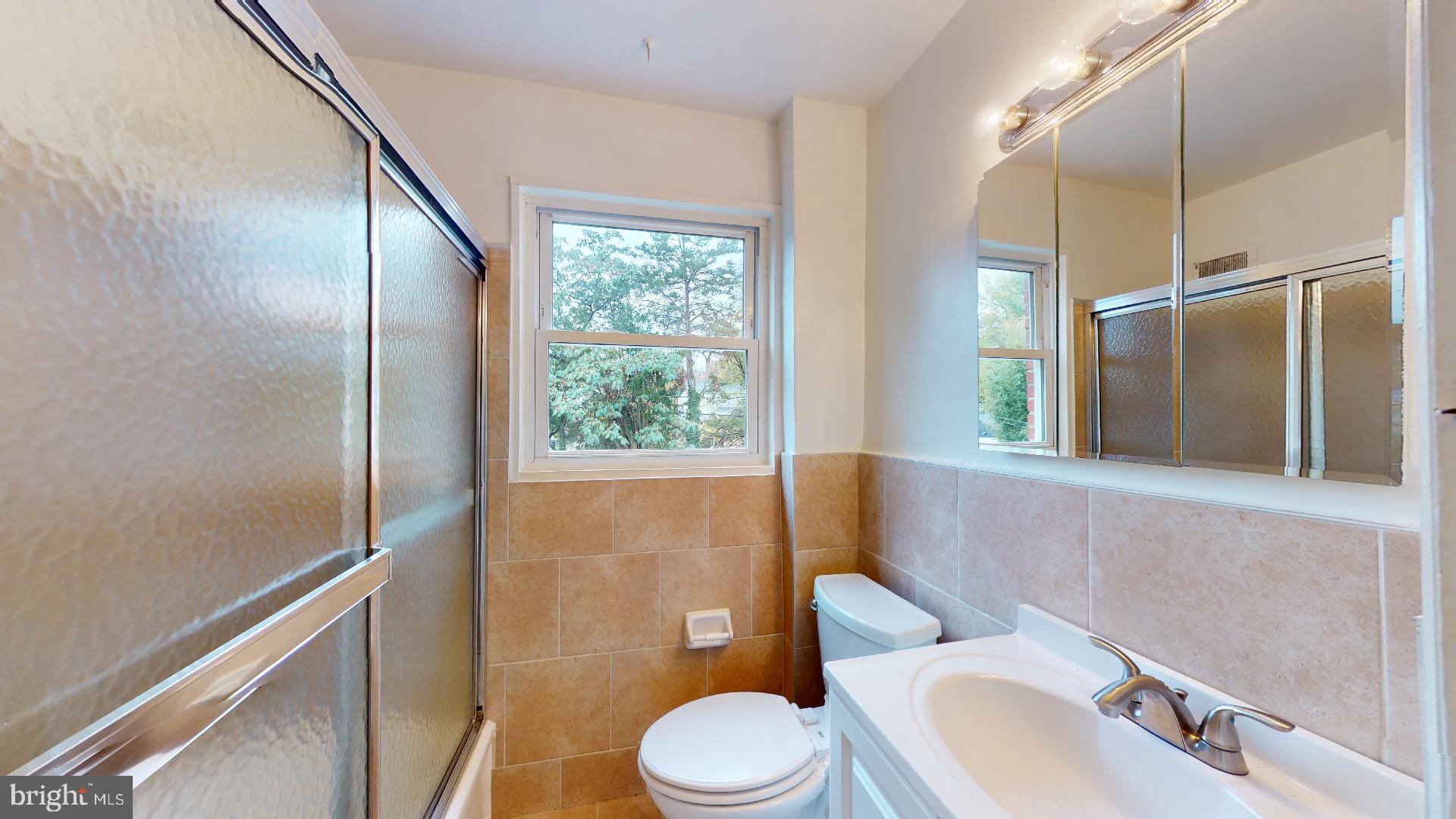 HUNTINGTON - Residential Lease