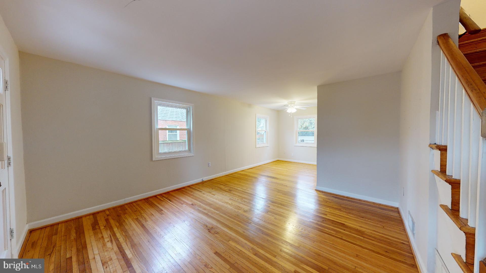 HUNTINGTON - Residential Lease