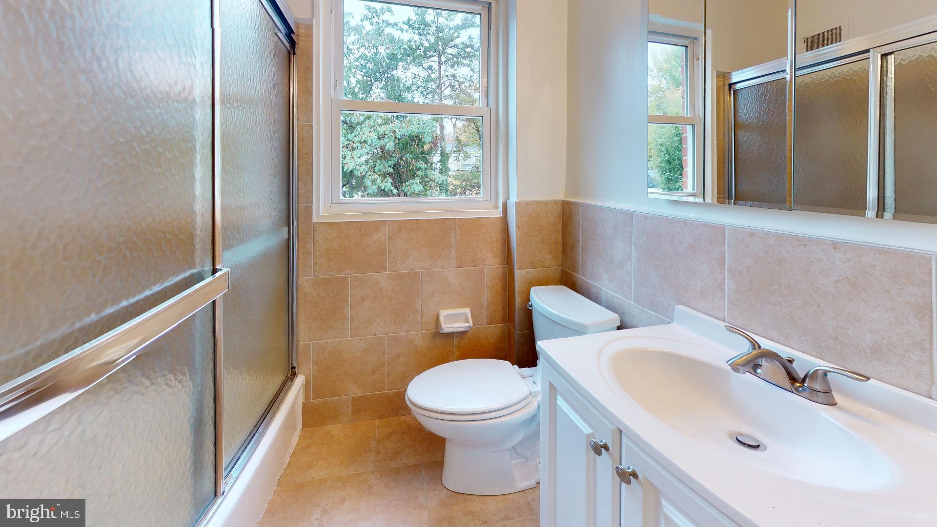 HUNTINGTON - Residential Lease