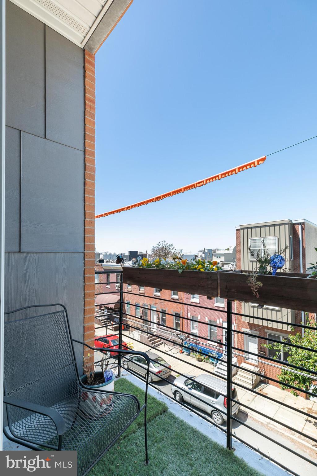 POINT BREEZE - Residential