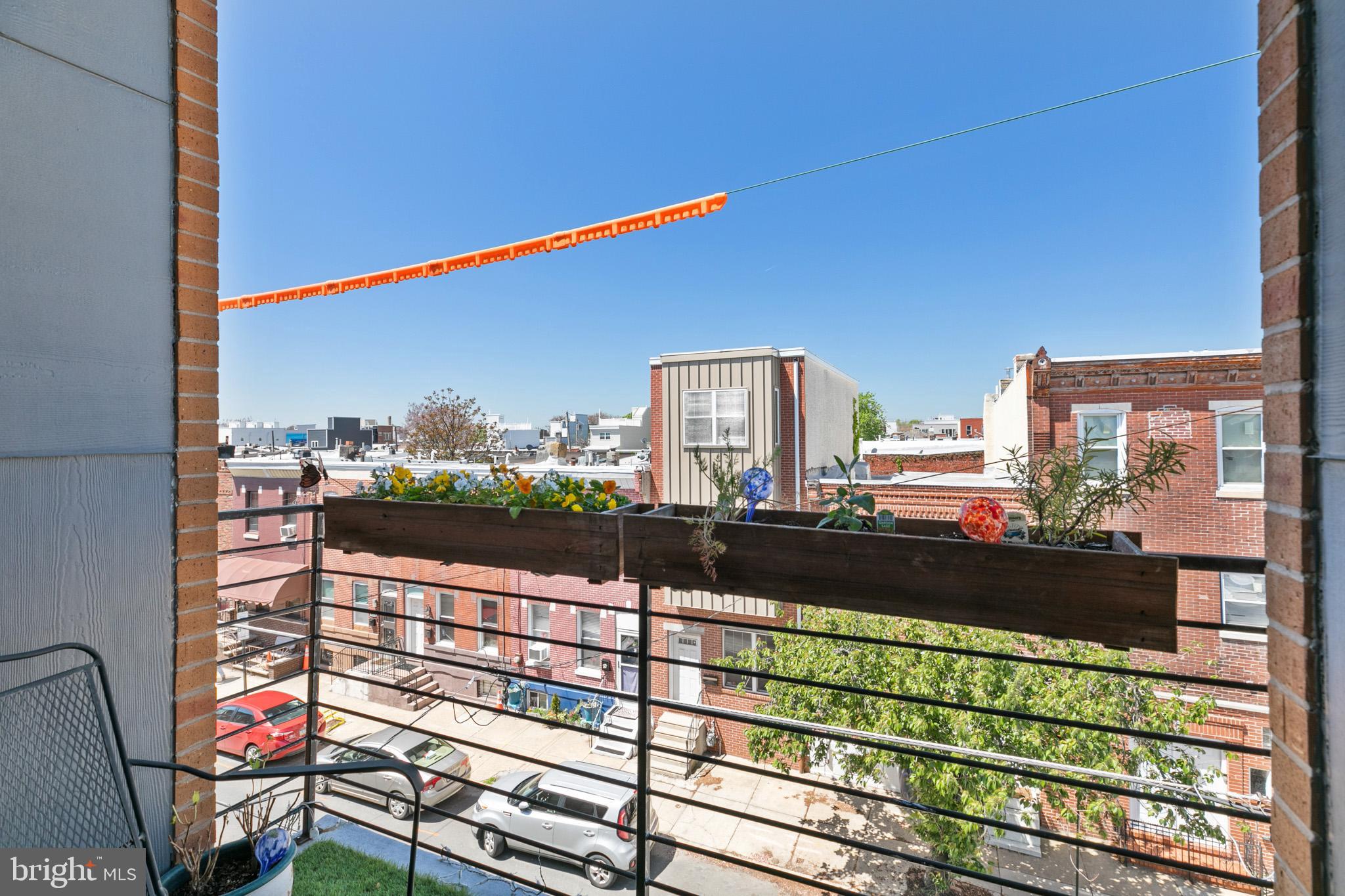 POINT BREEZE - Residential