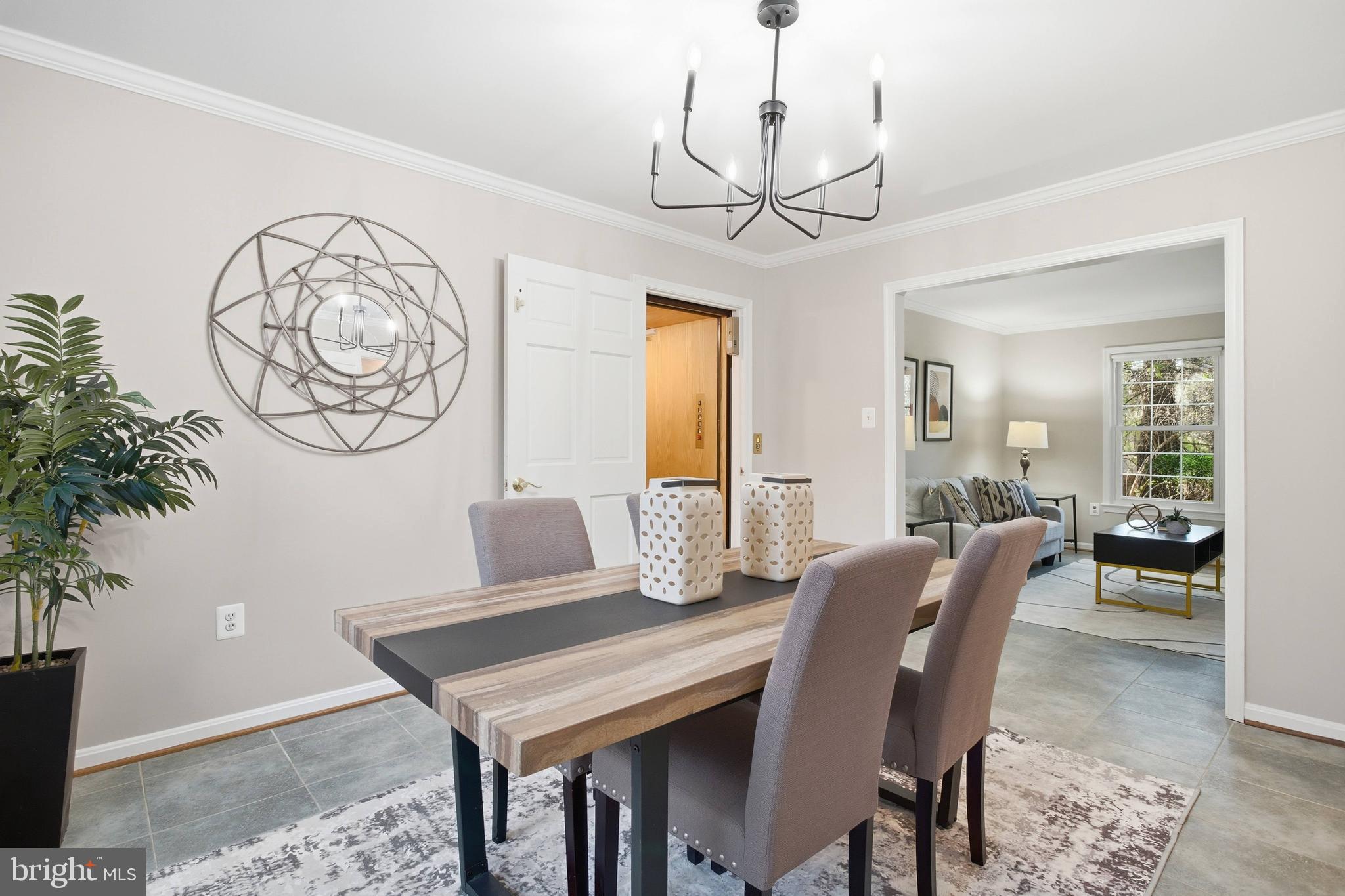 GEORGE MASON FOREST - Residential